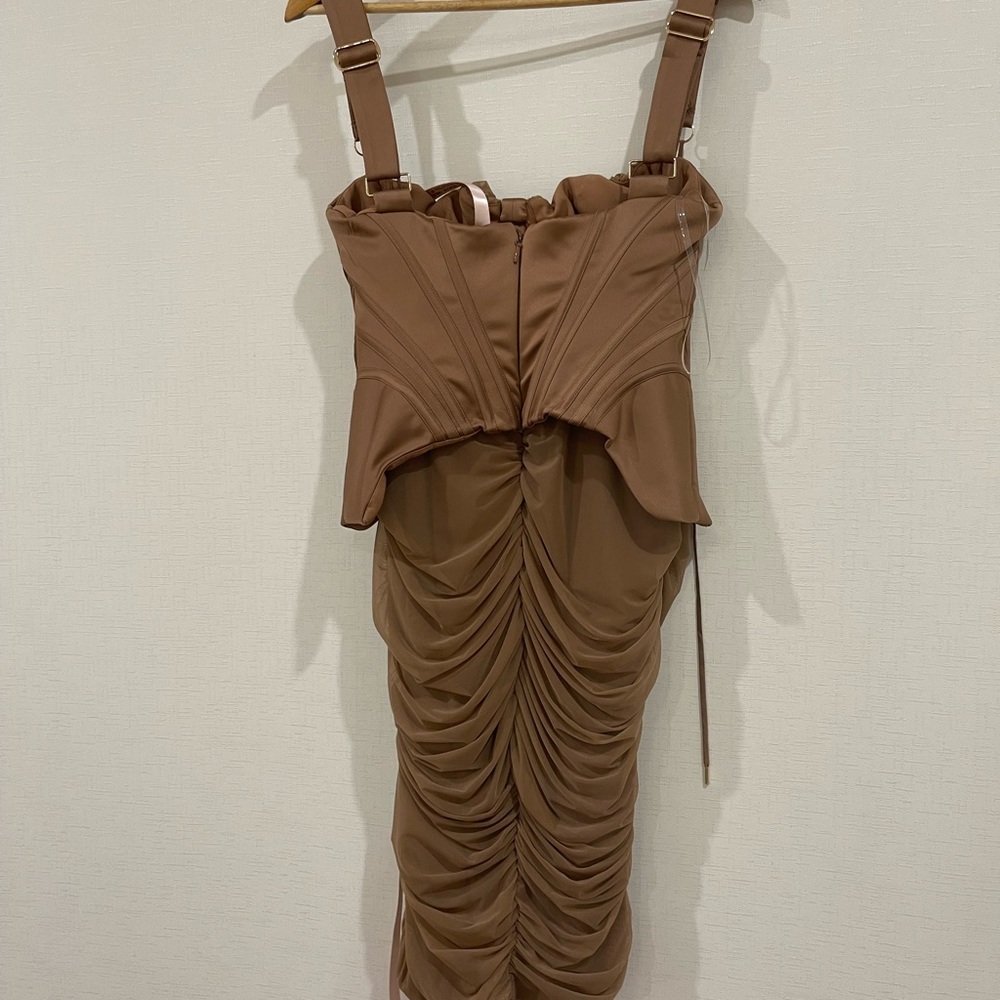 House of CB London Dress! New with tags - Picture 9 of 9